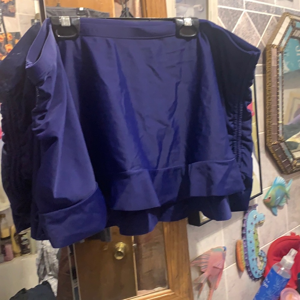 Old navy swim skirt
